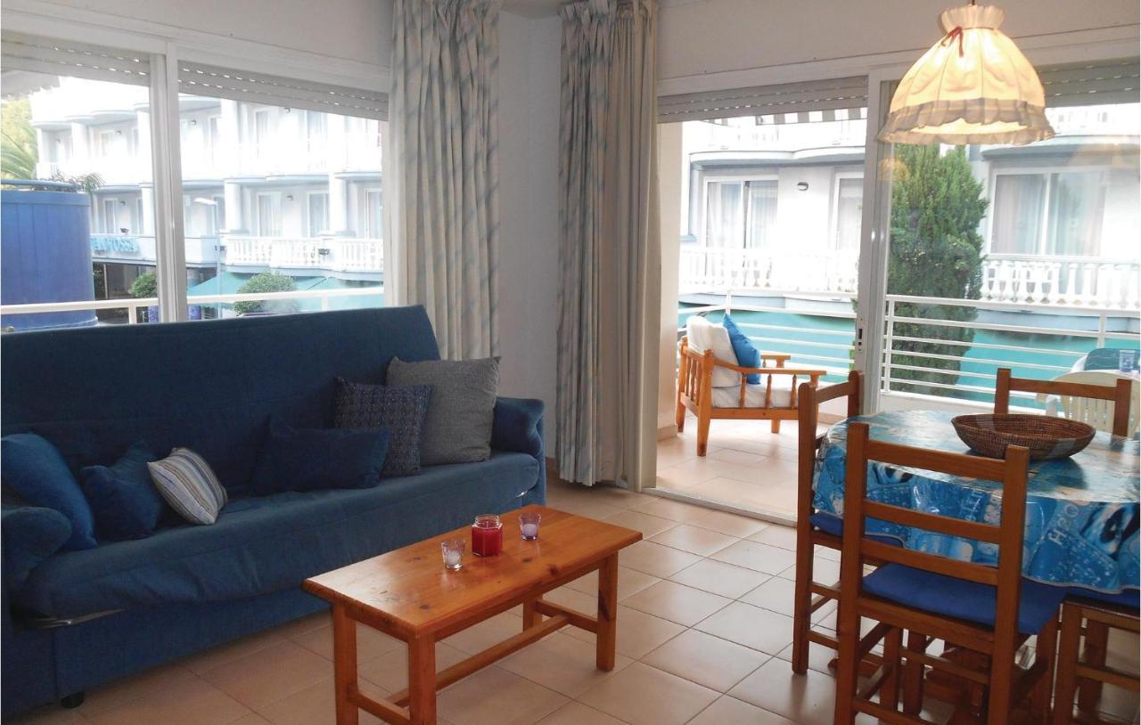 1 Bedroom Beautiful Apartment In トッサ・デ・マール エクステリア 写真